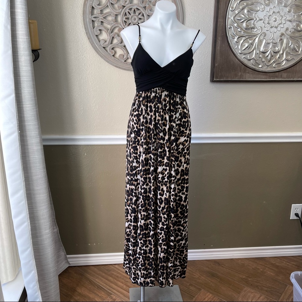 Speechless sleeveless animal print maxi dress size small